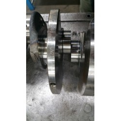 Albero Motore AUDI Q7 3.0 tdi Codice 059AE
