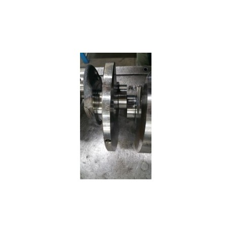 Albero Motore AUDI Q7 3.0 tdi Codice 059AE